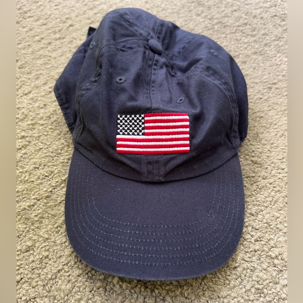 Flag hat adjustable ladies banana republic. One size.